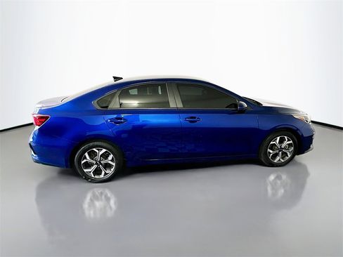 Used 2020 Kia Forte LXS image 8