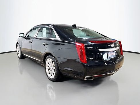 Used 2017 Cadillac XTS Luxury w/ Driver Awareness Package AWD/4WD image 9