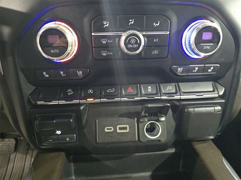 Used 2021 GMC Sierra 1500 SLT w/ SLT Premium Package image 22