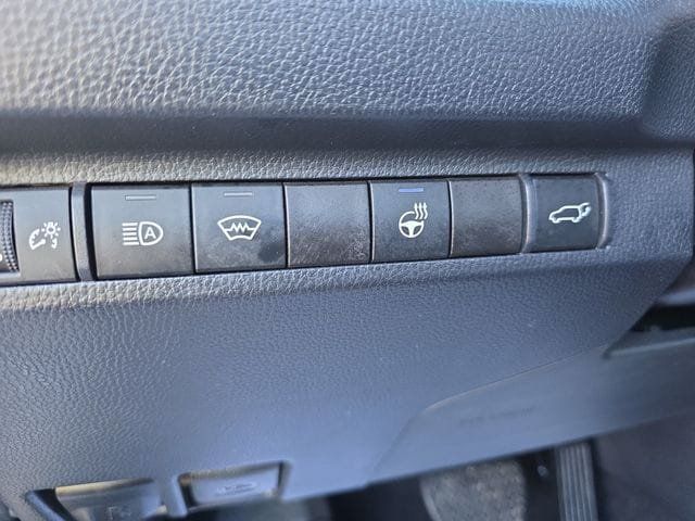 Used 2023 Toyota RAV4 XLE w/ Convenience Package AWD/4WD image 21
