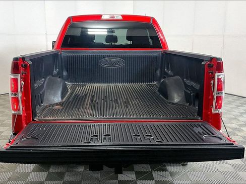 Used 2014 Ford F150 XLT w/ XLT Chrome Package image 33