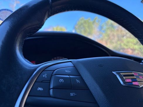 Used 2019 Cadillac XT5 FWD image 15