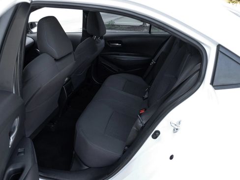 Used 2020 Toyota Corolla SE w/ SE Premium Package FWD image 32