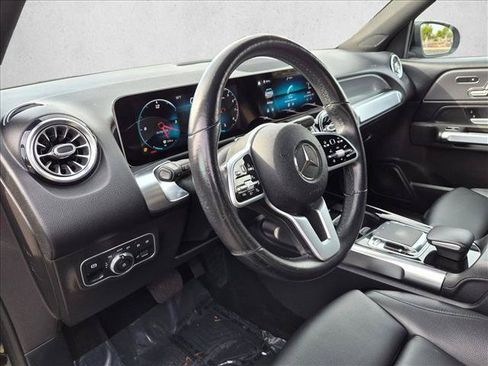 Used 2020 Mercedes-Benz GLB 250 4MATIC image 10