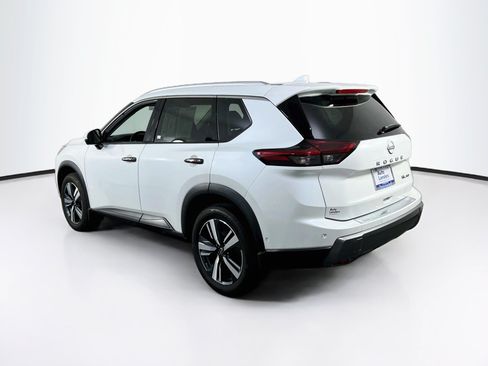 Used 2024 Nissan Rogue SL w/ SL Premium Package AWD/4WD image 7