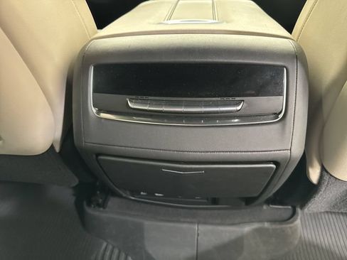 Used 2021 Cadillac Escalade Sport w/ LPO, ONYX Package AWD/4WD image 22