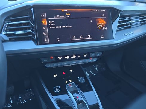 Used 2023 Audi Q4 e-tron Premium Plus w/ Premium Plus image 20