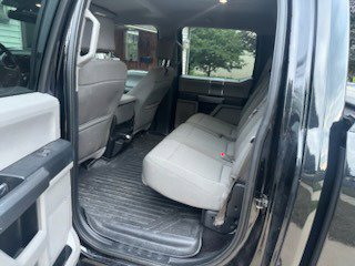 Used 2017 Ford F150 XLT w/ Equipment Group 302A Luxury AWD/4WD image 9