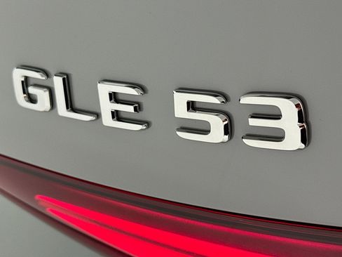 New 2026 Mercedes-Benz GLE 53 AMG 4MATIC image 8