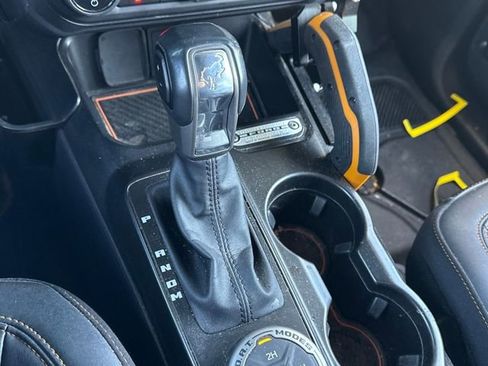 Used 2022 Ford Bronco Badlands w/ Sasquatch Package image 23