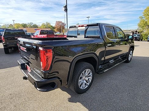 New 2026 GMC Sierra 1500 Denali image 10