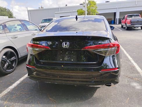 Used 2023 Honda Civic Sport image 6