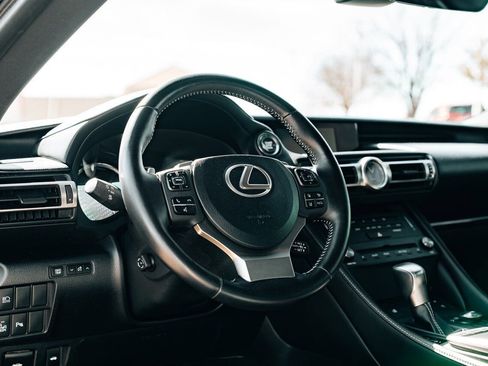 Used 2019 Lexus RC 350 w/ Premium Package image 16