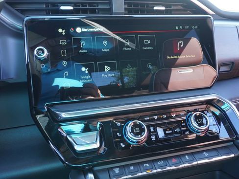 New 2026 GMC Sierra 2500 Denali Ultimate w/ Max Trailering Package image 21