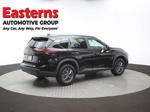 Used 2024 Nissan Rogue S AWD/4WD image 42