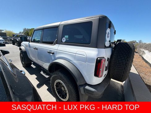 Used 2023 Ford Bronco Badlands AWD/4WD image 4