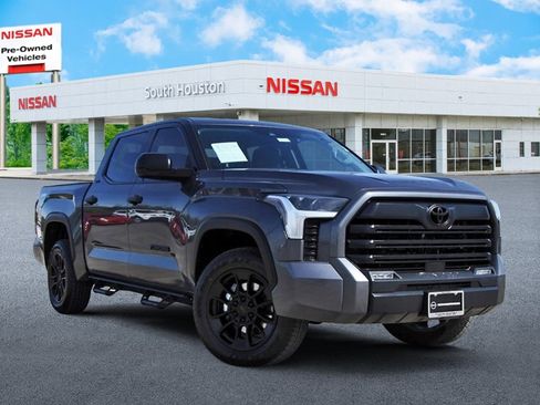 Used 2023 Toyota Tundra SR5 image 1