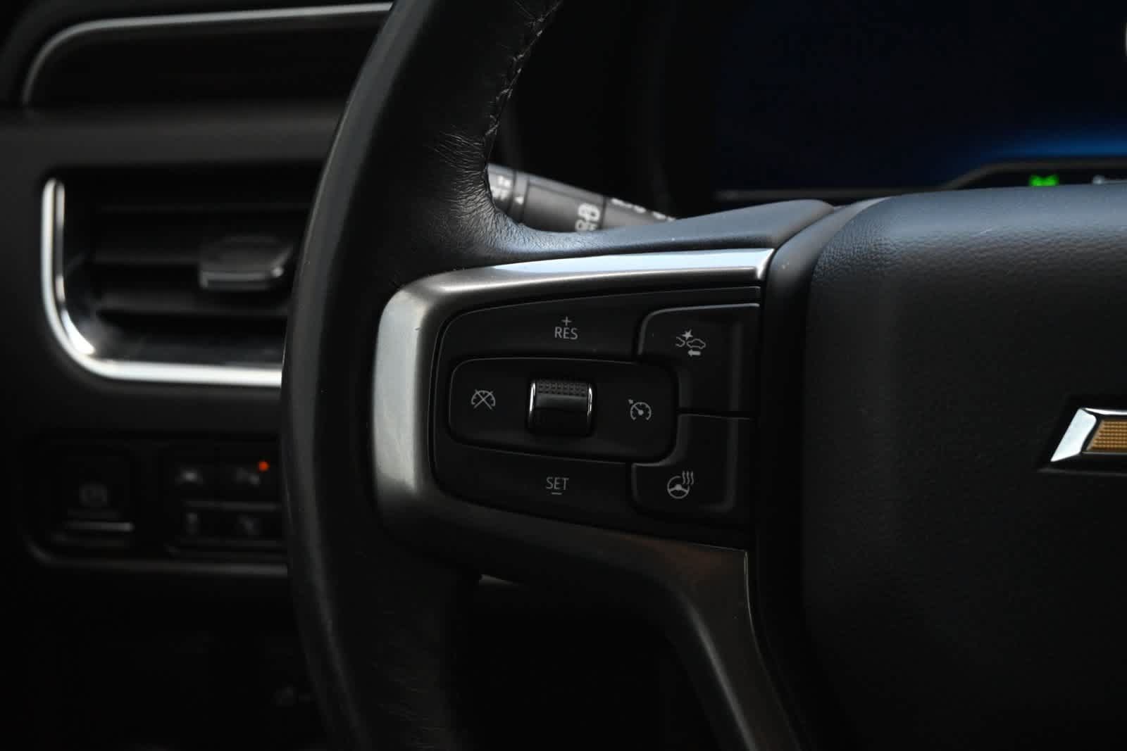 Used 2023 Chevrolet Tahoe LT w/ Luxury Package RWD image 10