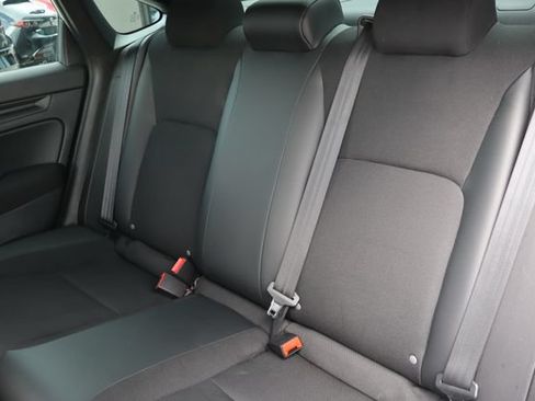 Used 2023 Honda Civic Sport image 13