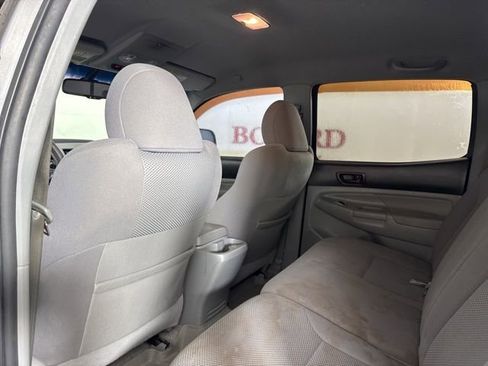 Used 2011 Toyota Tacoma 4x4 Double Cab image 14