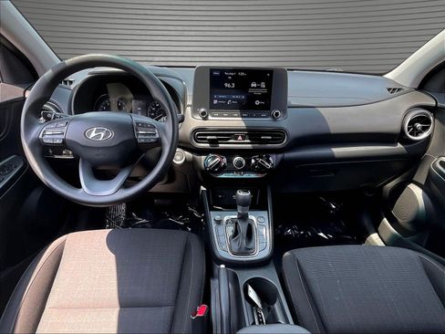 Used 2023 Hyundai Kona SEL w/ Cargo Package AWD/4WD image 9