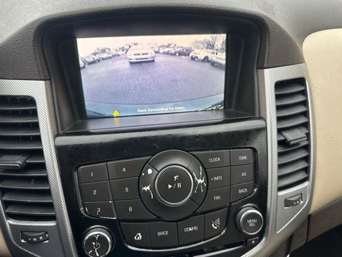 Used 2014 Chevrolet Cruze LTZ w/ RS Package image 40