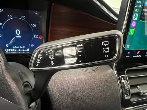 Used 2024 Lincoln Navigator Reserve image 29