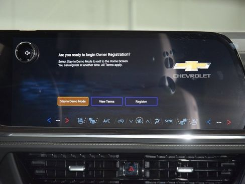 New 2026 Chevrolet Suburban Premier w/ Sun And Tow Package image 32