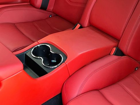 Used 2017 Maserati GranTurismo Sport RWD image 18