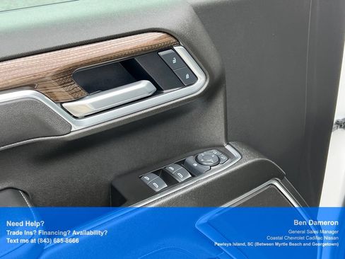 Used 2025 Chevrolet Silverado 1500 LT RWD image 6