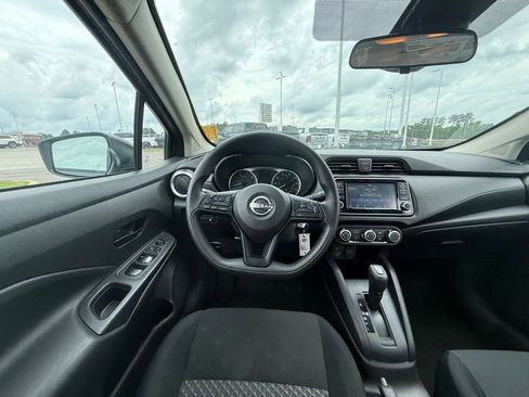 Used 2024 Nissan Versa S w/ S Plus Package FWD image 8