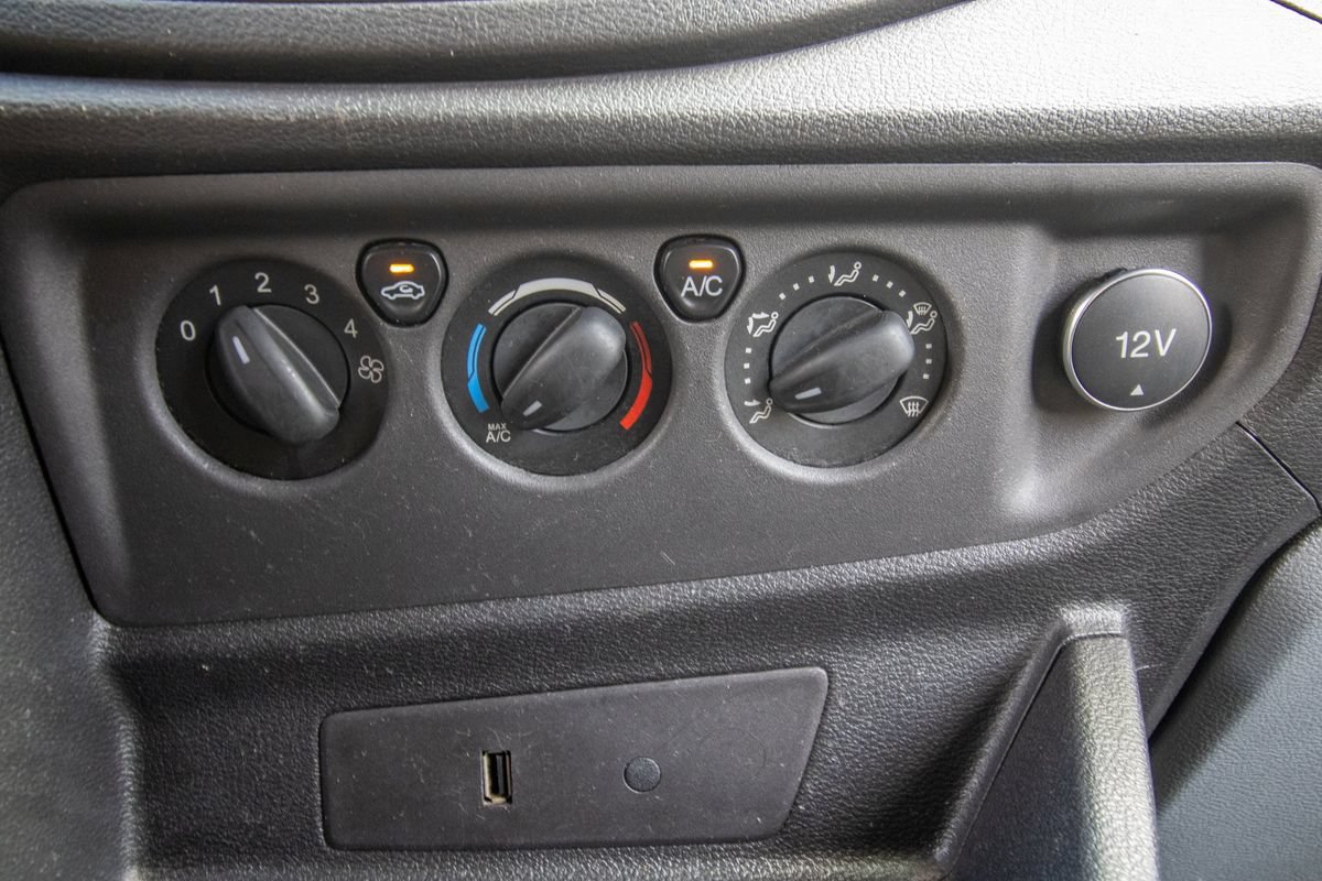 Used 2019 Ford Transit 350 148 Medium Roof RWD image 23