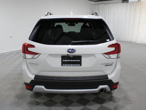 Used 2020 Subaru Forester Touring w/ Popular Package #2 AWD/4WD image 29