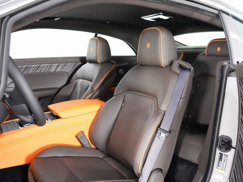 New 2025 Rolls-Royce Spectre w/ Spectre Launch Package image 17