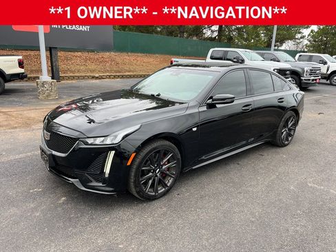 Used 2023 Cadillac CT5 Sport image 2