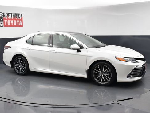 Used 2023 Toyota Camry XLE w/ Protection Package (Q2) (TMS) AWD/4WD image 6