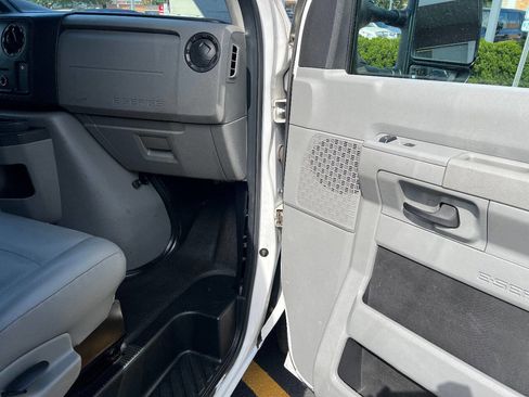 Used 2014 Ford E-150 and Econoline 150 w/ Commercial Cargo Van Package image 25