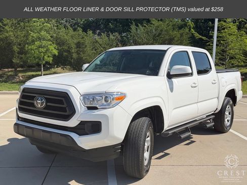 Used 2023 Toyota Tacoma SR AWD/4WD image 4