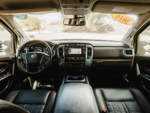 Used 2016 Nissan Titan Platinum Reserve image 34