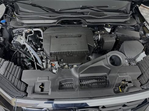 Used 2023 Honda Pilot Touring image 31