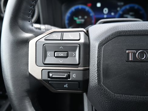 Used 2024 Toyota Land Cruiser w/ Premium Package AWD/4WD image 18
