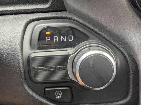 Used 2025 RAM 1500 Big Horn RWD image 26