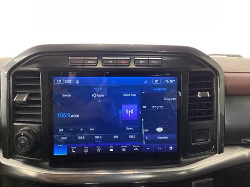 Used 2022 Ford F150 Lariat w/ Equipment Group 502A High AWD/4WD image 23