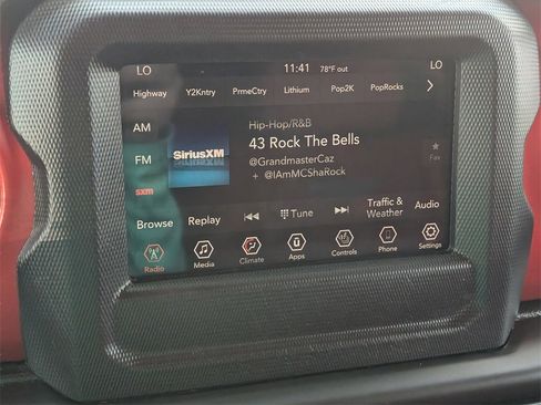 Used 2020 Jeep Wrangler Unlimited Rubicon w/ Cold Weather Group image 19