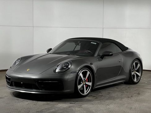 Certified 2020 Porsche 911 Carrera 4S image 1