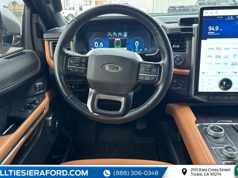 Used 2023 Ford Expedition Max Platinum image 19