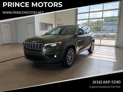 Used 2020 Jeep Cherokee Latitude Plus w/ Cold Weather Group