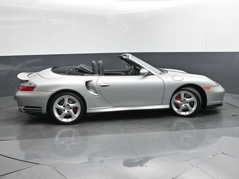 Used 2004 Porsche 911 Turbo image 6