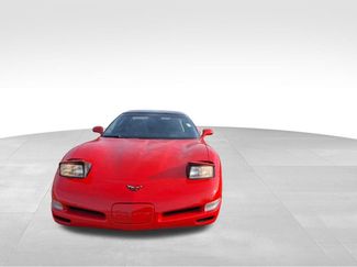 Used 2000 Chevrolet Corvette Coupe w/ Memory Pkg video 3