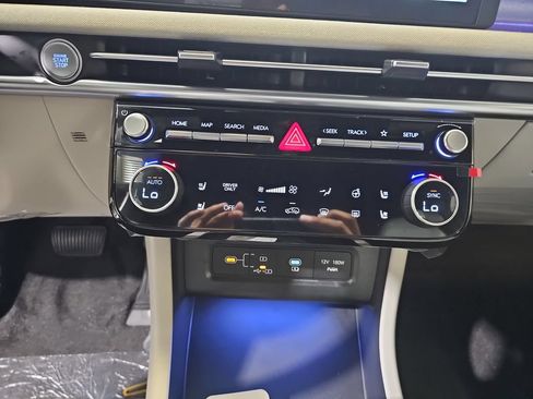 New 2026 Hyundai Tucson Limited AWD/4WD image 25